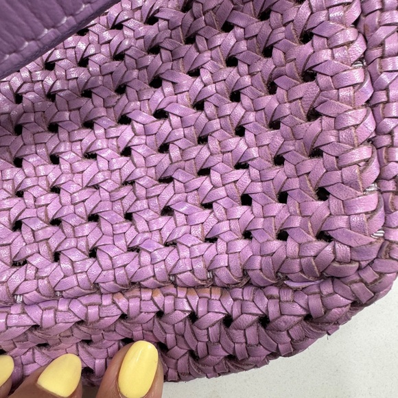 Clare V lilac Crossbody Bag with strap - Picture 3 of 6